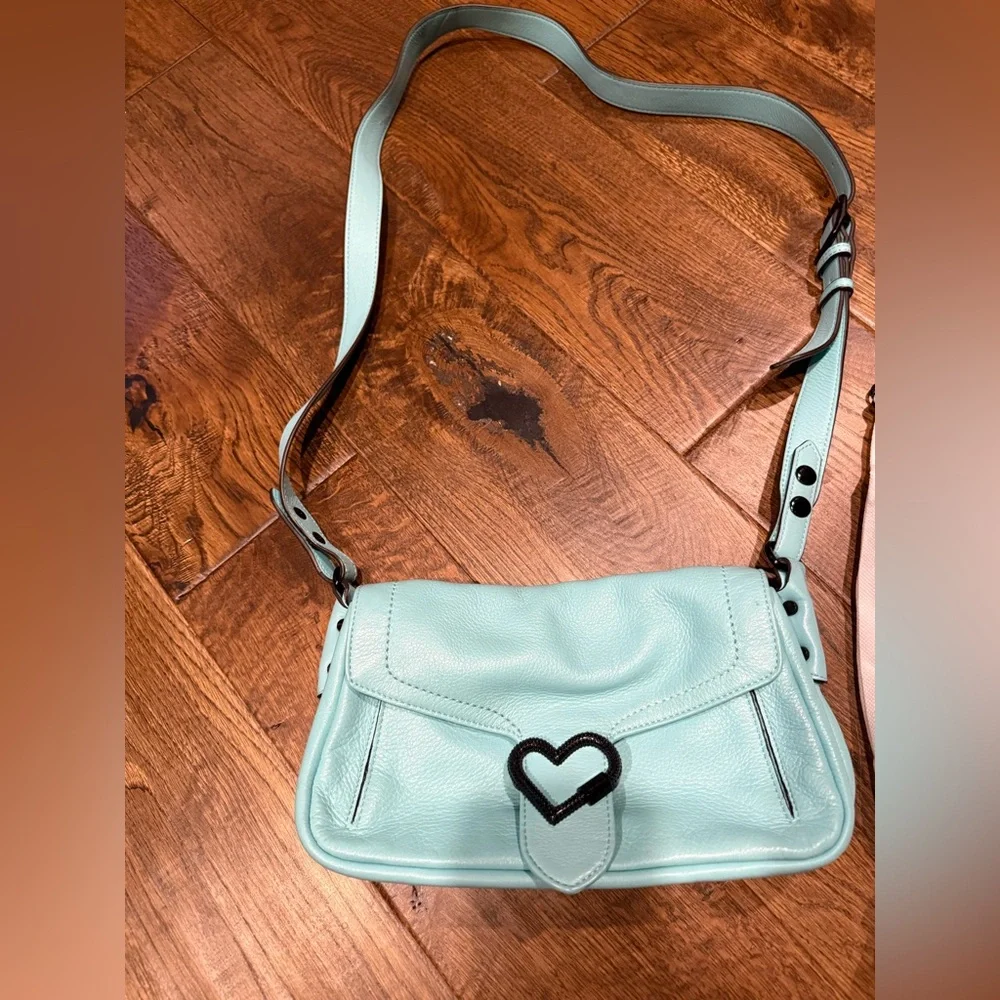 Aimee Kestenberg Lovers Lane Convertable Crossbody - rare turquoise!! - Picture 3 of 8